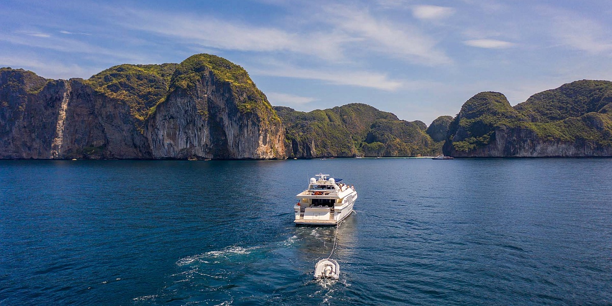 Аренда яхты Technema 89 Say Yes на Пхукете Таиланд